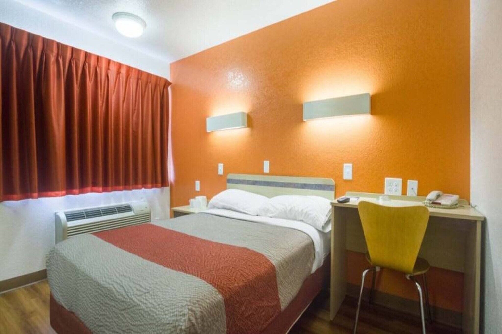 1 bedroom, WiFi (free)