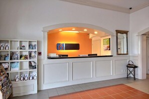 Lobby - 2 Queen Beds|Nsmk|Edinburg (Edinburg)
