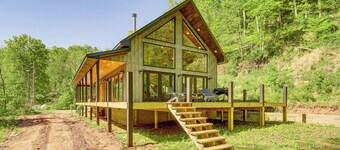 An Appalachian Hideaway w/ Hiking Trails & Deck!