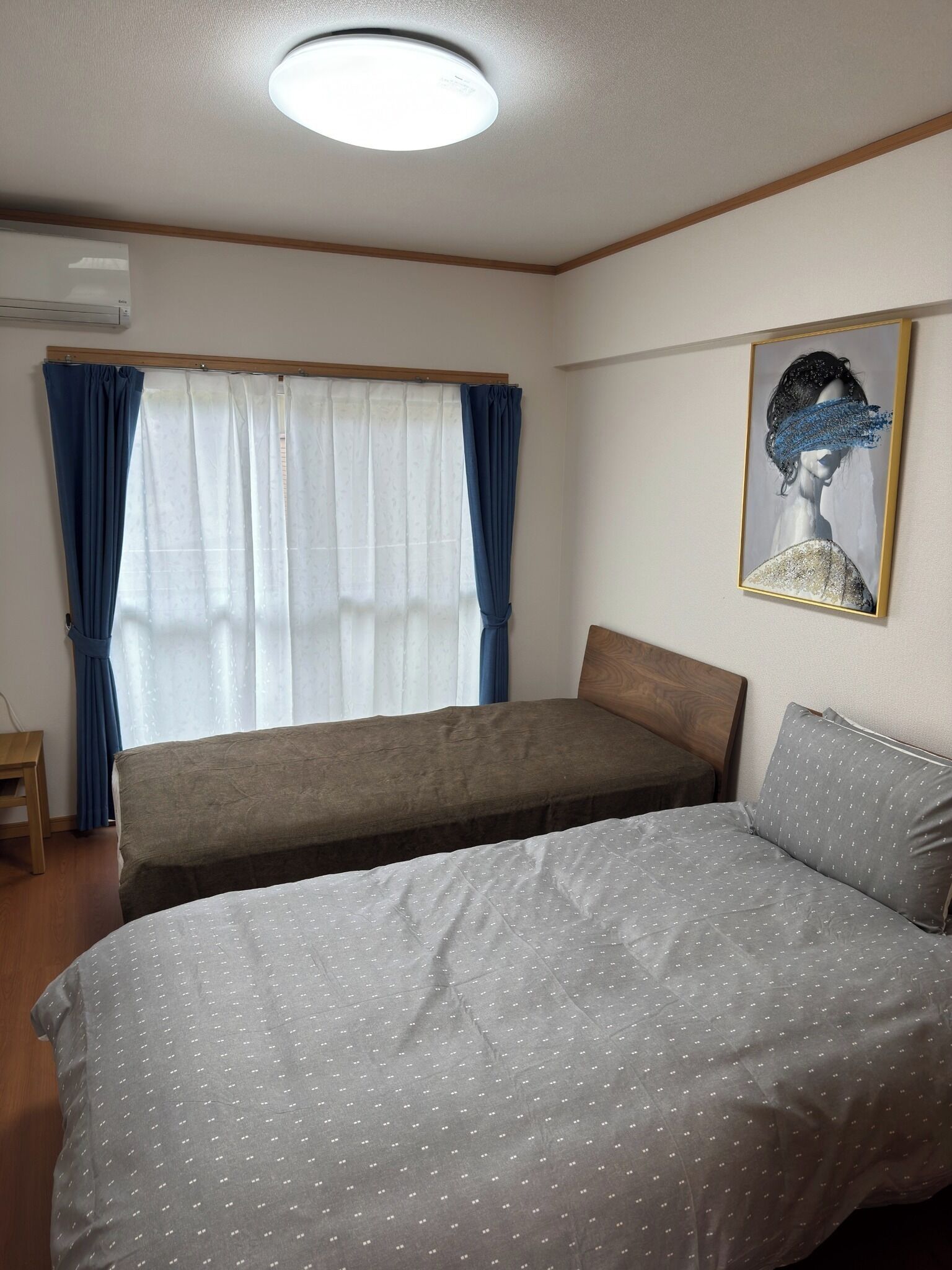 Desk, iron/ironing board, free WiFi, bed sheets