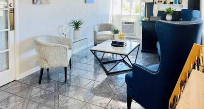 2 Full Beds | Non-Smoking, Kitchen