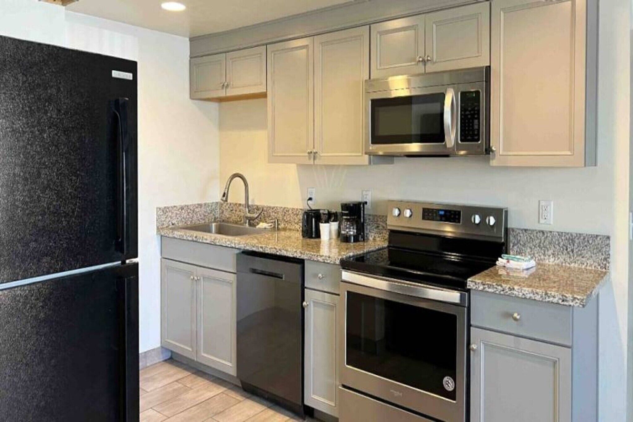 Fridge, microwave, coffee/tea maker
