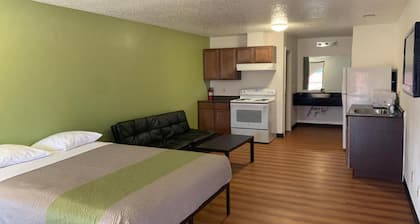1 Queen Bed | Non-Smoking, Kitchen, Sofa-Bed