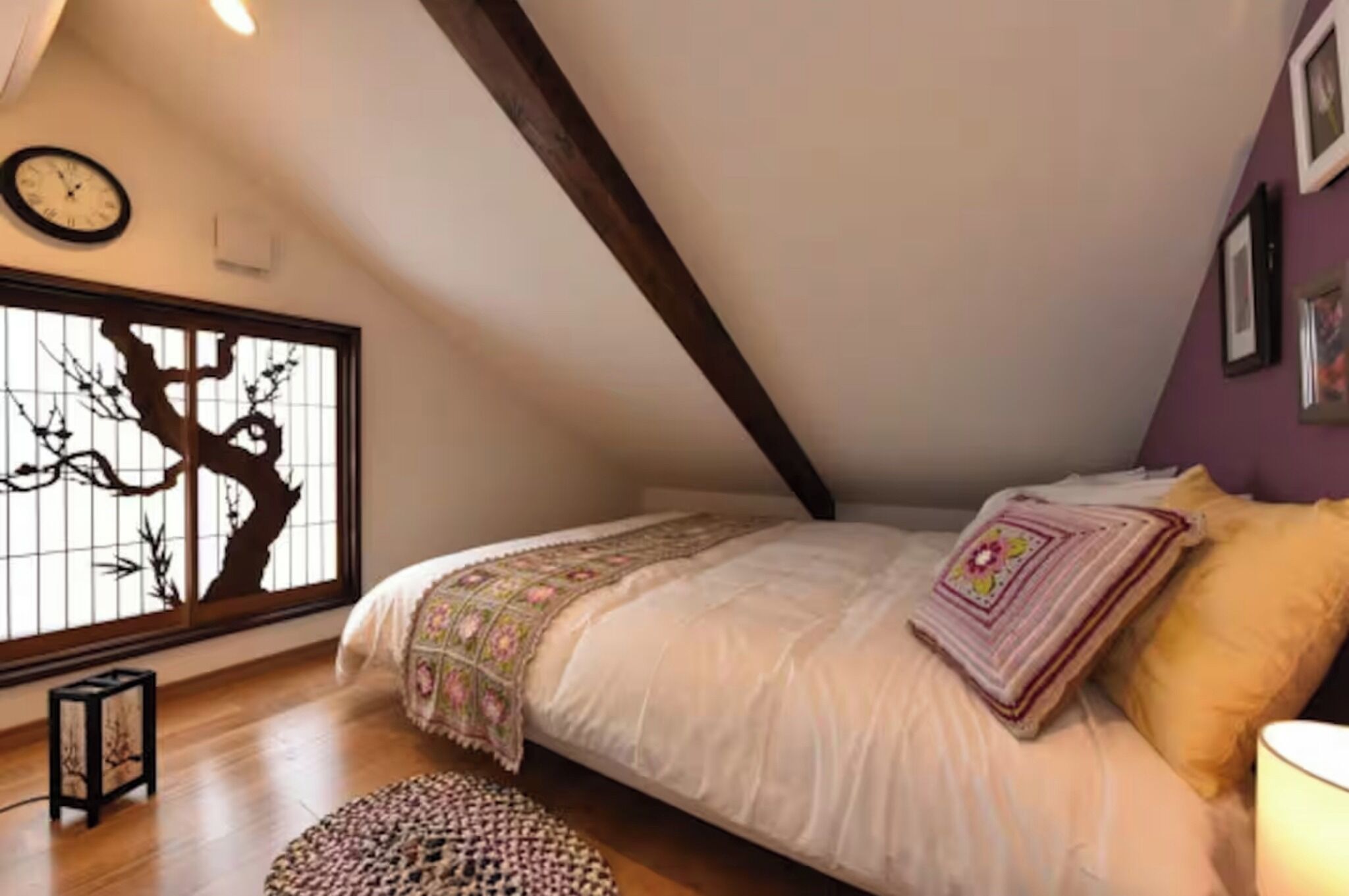 Bureau, Wi-Fi gratuit, draps fournis