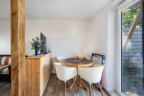 Dining - New Holiday Apartment with Terrace (Klein Wittensee)
