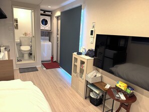 Desk, free WiFi, bed sheets - / Kumamoto City Kumamoto (Kumamoto City)
