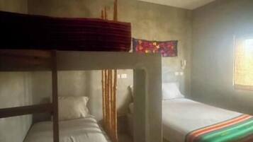 WiFi, bed sheets