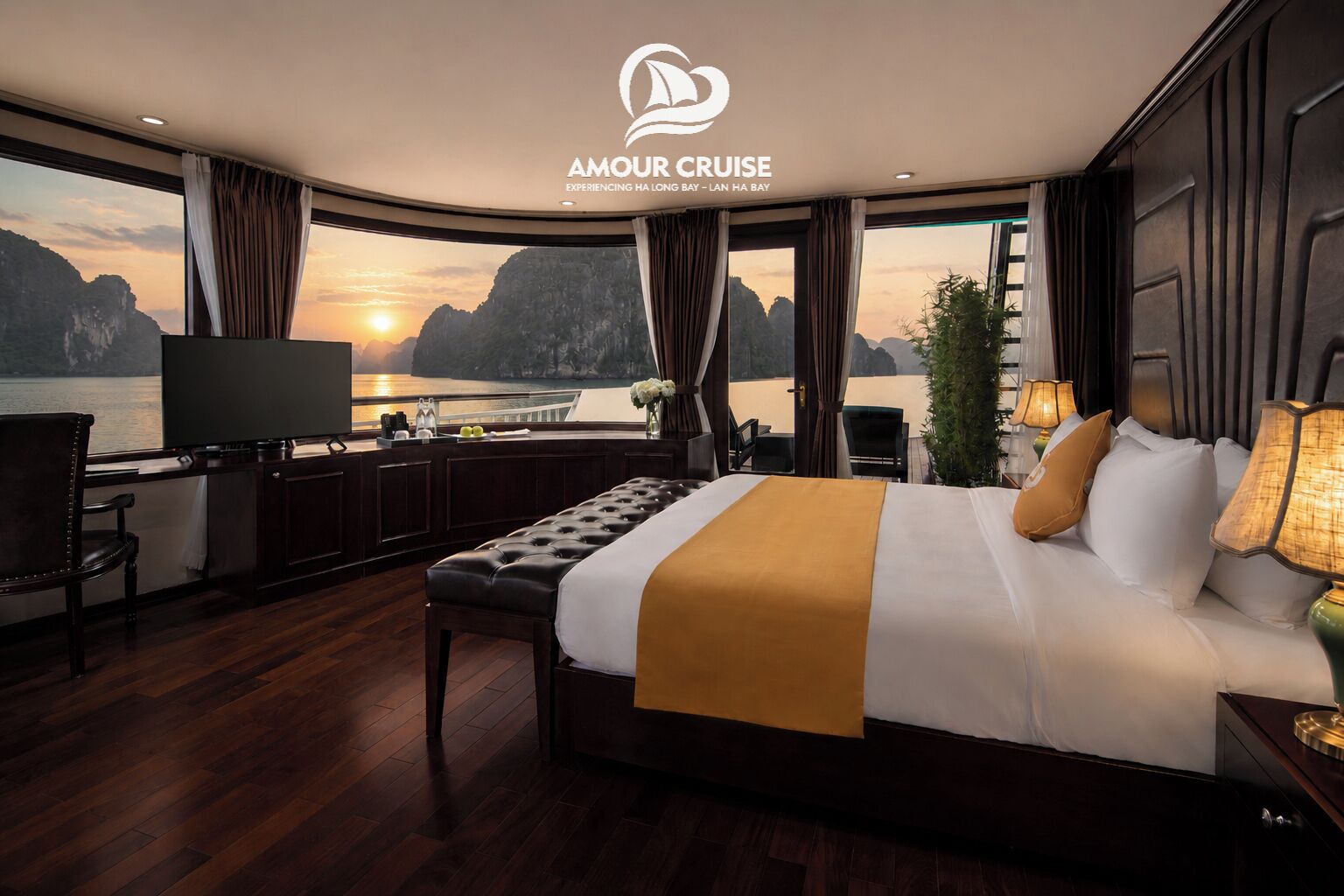 Luxury Double Room, Bay View | In-room safe, blackout drapes, iron/ironing board, free WiFi