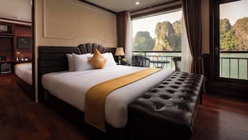 Junior Quadruple Room, Bay View | In-room safe, blackout drapes, iron/ironing board, free WiFi