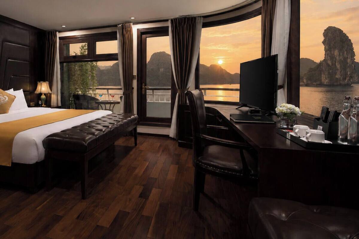 Luxury Room, Bay View | In-room safe, blackout curtains, iron/ironing board, free WiFi