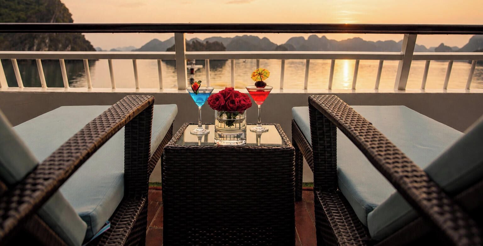 Honeymoon Suite Sea View with Private Balcony | Property grounds
