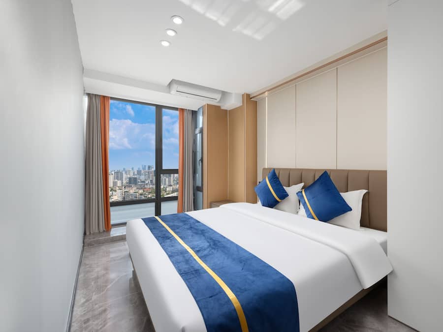 Suíte premier, 3 quartos, vista para a cidade | Vista do quarto