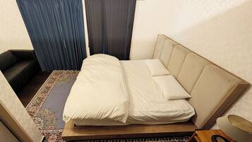 Wifi gratis y ropa de cama
