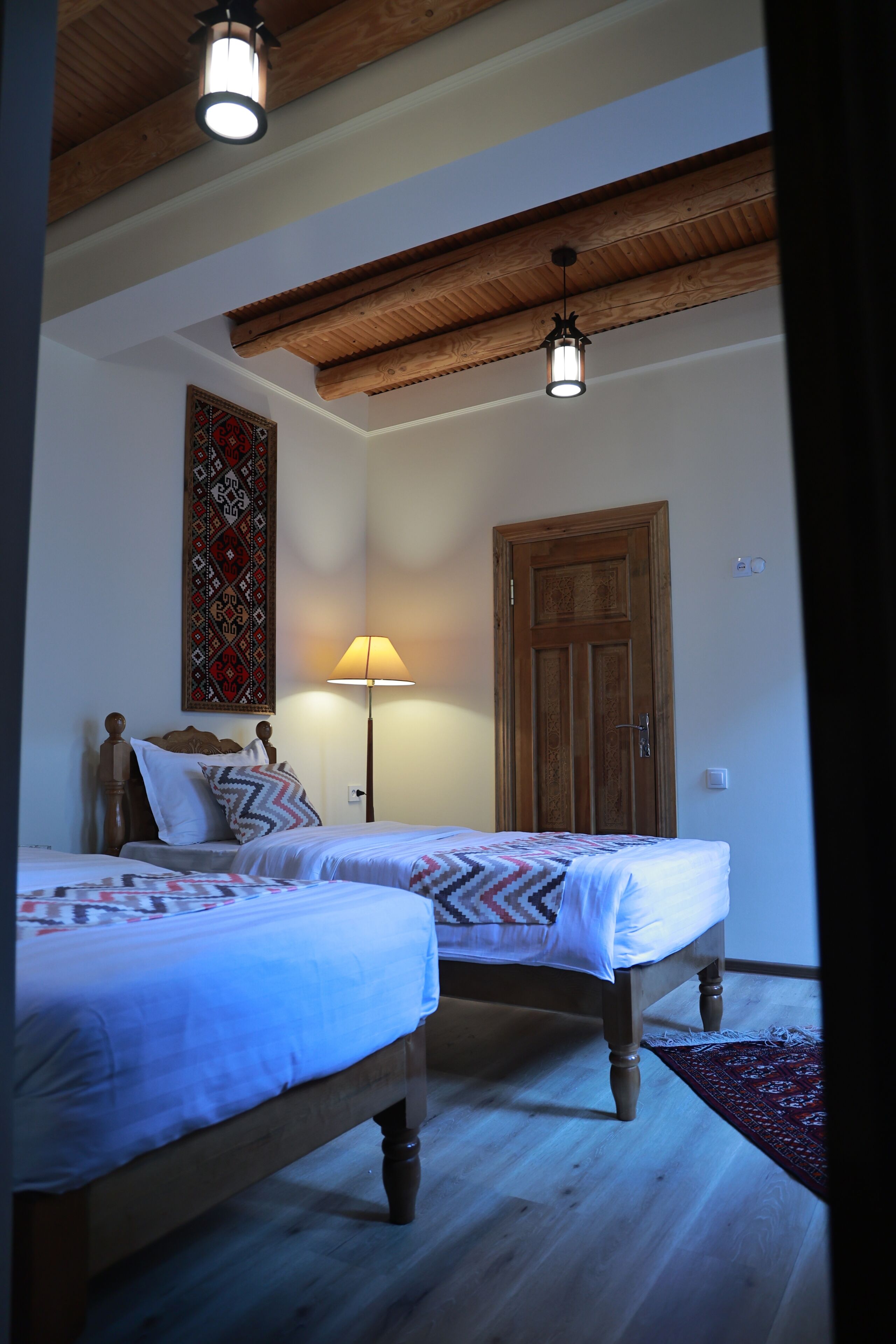 Basic Double or Twin Room | In-room safe, iron/ironing board, free WiFi
