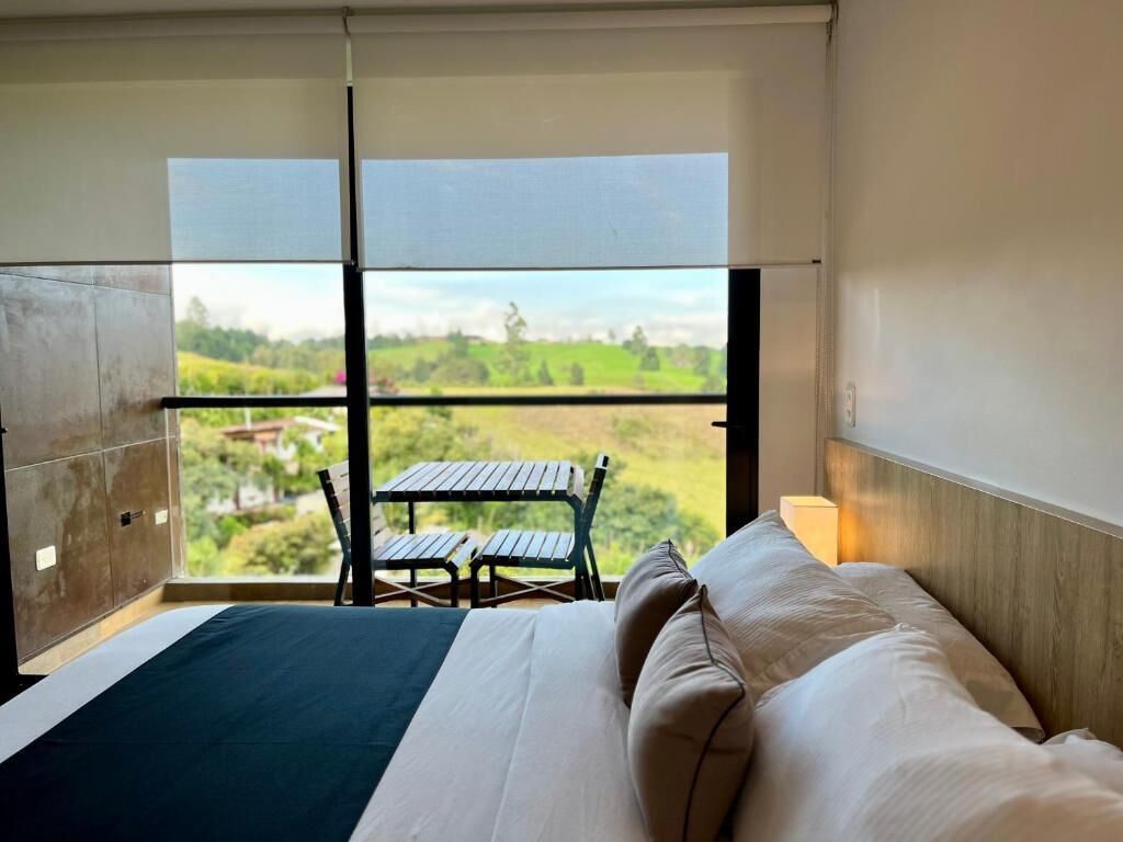 Iron/ironing board, internet, bed sheets, wheelchair access