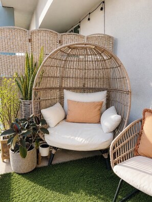 Terrace/patio - BEST Ocean & Sunset views in Marina Del Rey - 12 mins from LAX & SoFi Stadium (Marina del Rey)
