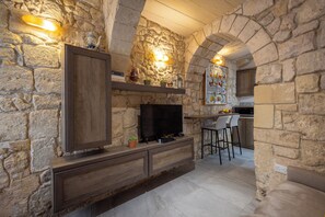 Interior - Historic Mdina Maisonette in the Silent City (L-Imdina)