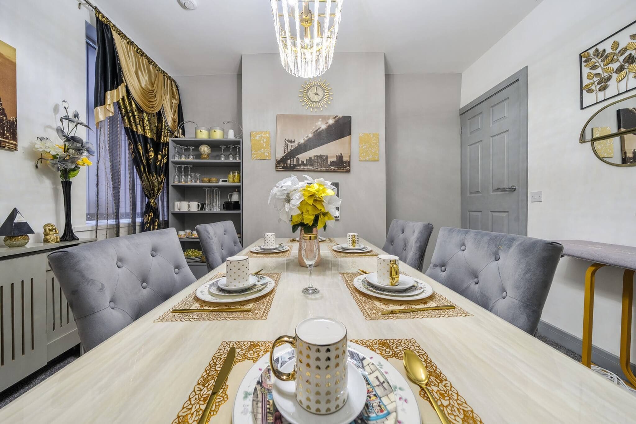 House, 2 Bedrooms, Balcony, Garden View | Dining room