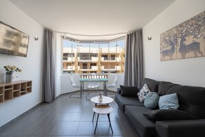 TV - Hotel Las Palmeras - Apartment (Fuengirola)