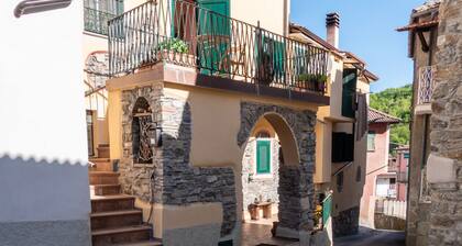 Rosano 76 - 5 minutes from Cabella Ligure