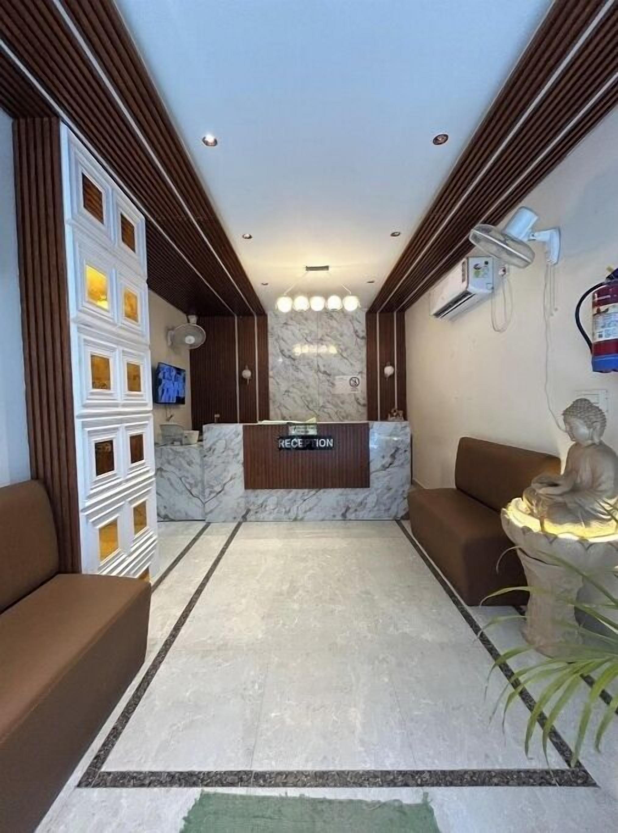 Hall