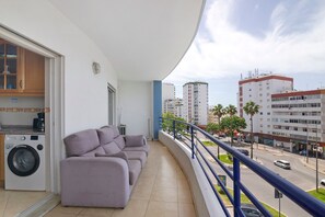 Property grounds - Apartment 'Rei  3º T' with Balcony, Wi-Fi and Air Conditioning (Quarteira)