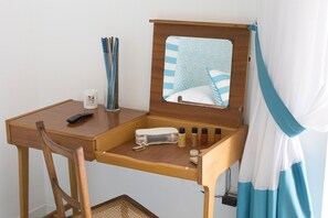 Interior - Blue Suite in the centre of Sorrento (Sorrento)