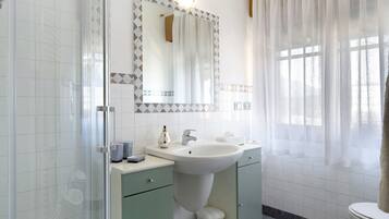Dusche, Haartrockner