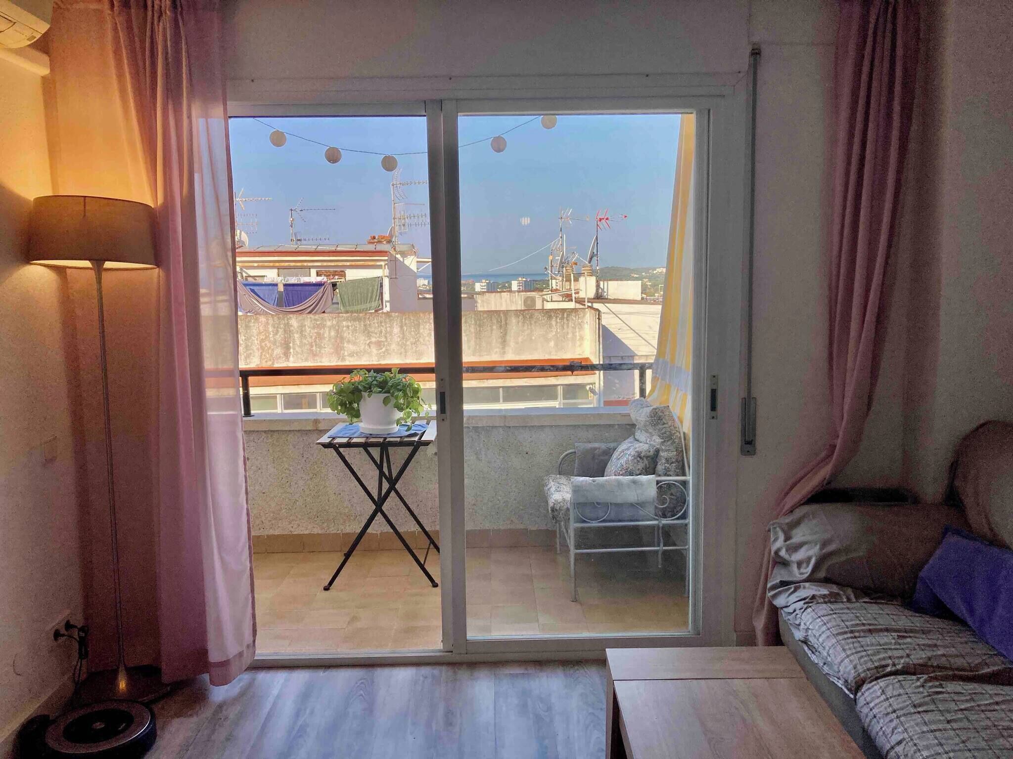 Dortoir Partagé, 1 chambre | Balcon