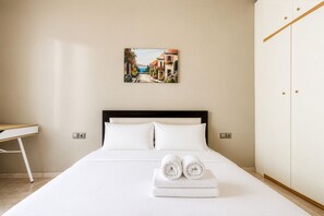 Iron/ironing board, WiFi, bed sheets - Nikiti Stonehill View by Rentals Pro - Halkidiki (Nikiti)