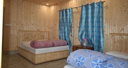 Devdaar Cottage Gangotri