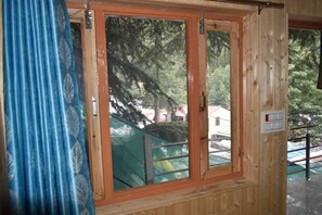 Interior - Devdaar Cottage Gangotri (Bhatwari)