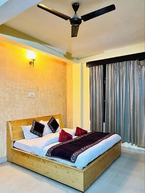 Superior Room | Free WiFi - Narayan Guest House Kasol (Kasol)