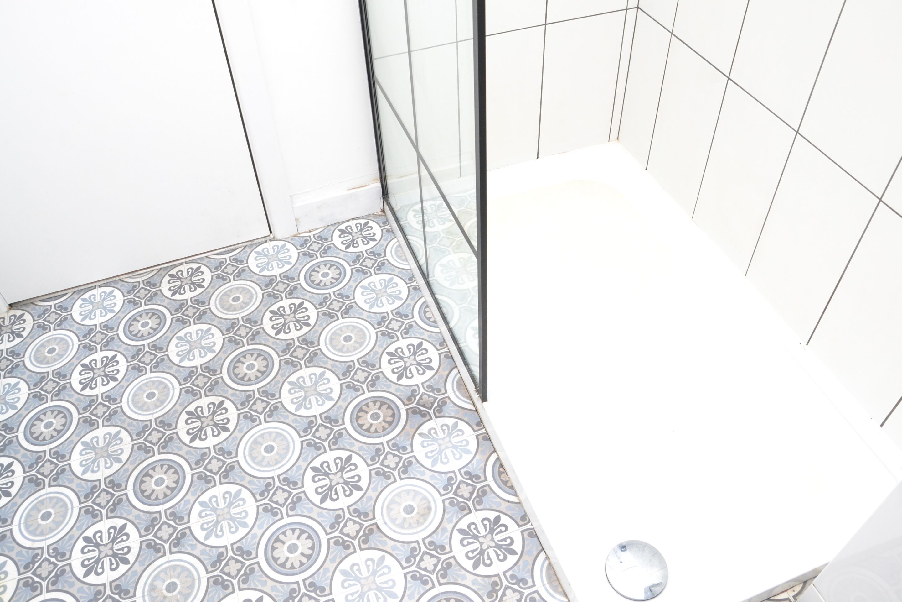 Doppia Standard, vista città | Bagno
