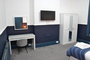 Standard Twin Room, City View | Free WiFi