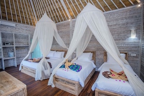 Superior Quadruple Room, Balcony, Garden View