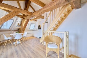 Dining - Apartment 1846 - Ostwind - Vacation in a historic windmill for up to 4 people (Flensburg)
