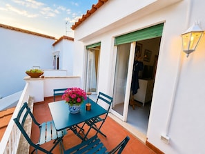 Outdoor dining - Maison Azur Capri- Exclusive apartment in the heart of Capri (Capri)