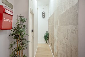 Interior - Boavista 130 Studios IV by Homing (Lisbon)