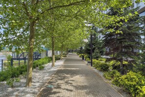 Property grounds - Modern Apartment with Parking | Balcony with a River View | City Center (Wrocław)