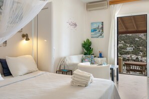 2 bedrooms, WiFi - Melina's Sunset – Cozy Flat with 2 Bedrooms, 2 Baths and Stunning Bay View (Kalymnos)