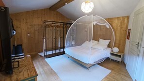 Strykejern/-brett, wi-fi (inkludert) og sengetøy