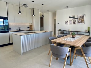 Dining - Čiovo Hills - Villa in Trogir with pool & stunning sea view (Žedno)