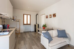 Interior - Apartment 'La Casa Del Borgo' with Balcony and Wi-Fi (Orta San Giulio)