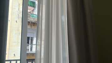 Camera Classic con letto matrimoniale o 2 letti singoli | Balcone