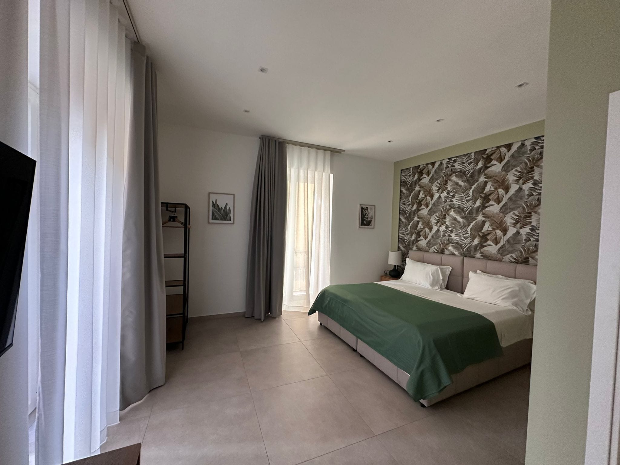 Camera Classic con letto matrimoniale o 2 letti singoli | Una scrivania, Wi-Fi gratuito