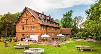 Hotel Bolter Mühle - Apartment Sonnenblumenzimmer (4+2), elevator, large balcony. Garden and WLAN