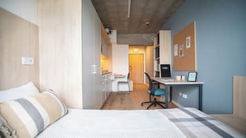 Chambre Double Économique | Bureau, espace de travail pour ordinateur portable, Wi-Fi gratuit