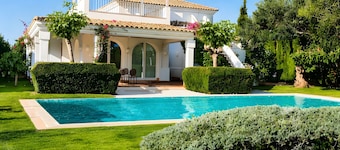 Villa 'Preludio' with Private Pool, Wi-Fi, and Air Conditioning