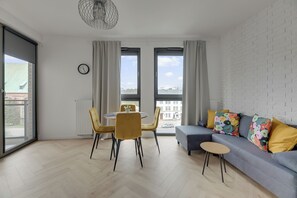 Studiosuite, Balkon | Bügeleisen/Bügelbrett, kostenloses WLAN